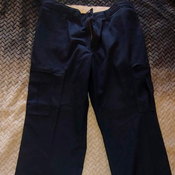 Pants - Picture 3 of 4